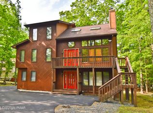 416 Hyland Dr, East Stroudsburg, PA
