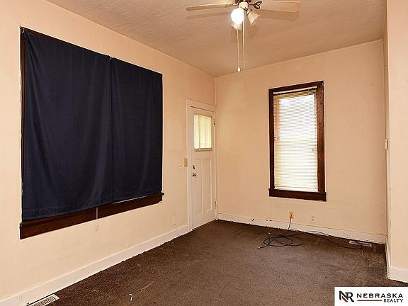 3rd image of 7114 N 39th St