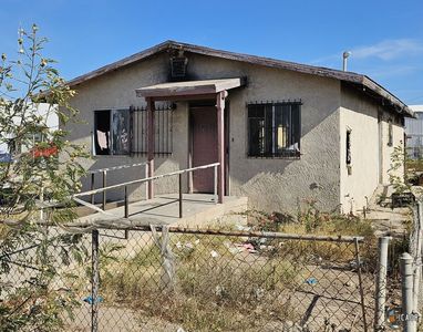 211 W Sherman St, Calexico, CA, 92231