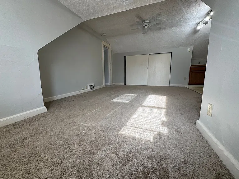 1285 Cook Ave — Photo 10