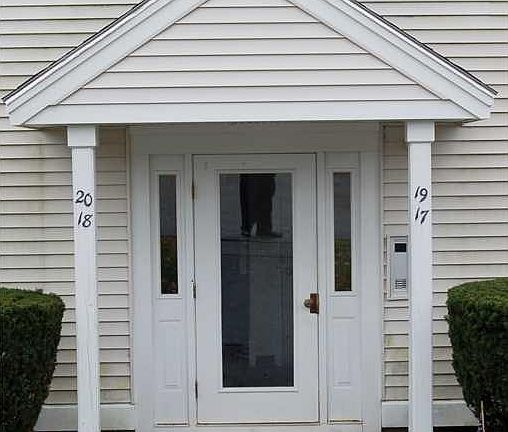 2nd image of 19 Clearview Drive #19