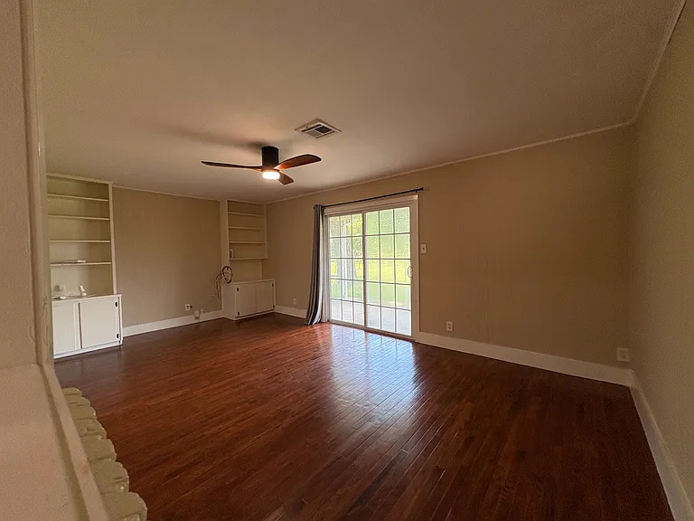 1411 Ansbury Dr — Photo 8