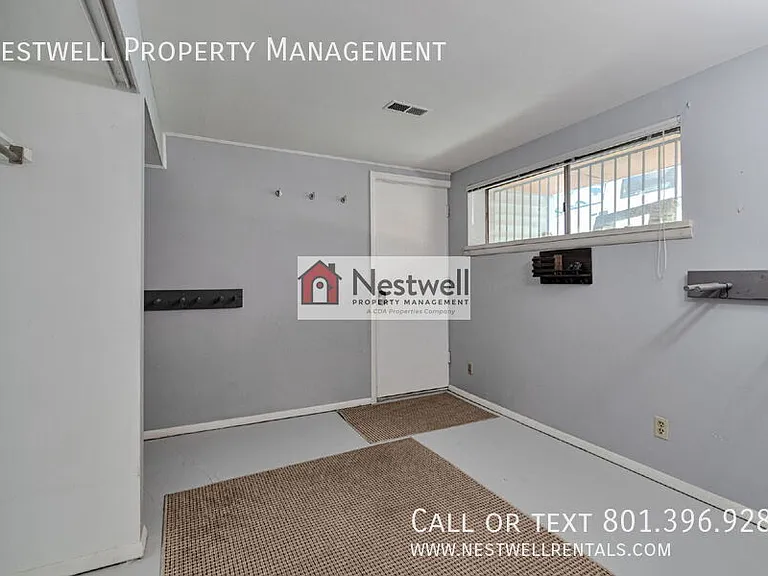 1439 E Colony Dr — Photo 20