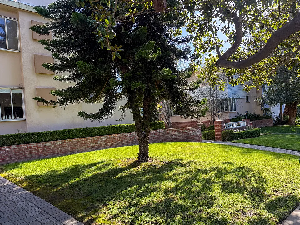 150-156 San Vicente