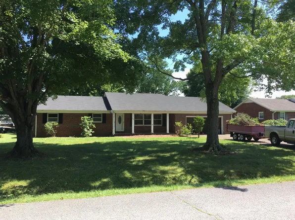 1503 Belmont Dr, Murray, KY 42071
