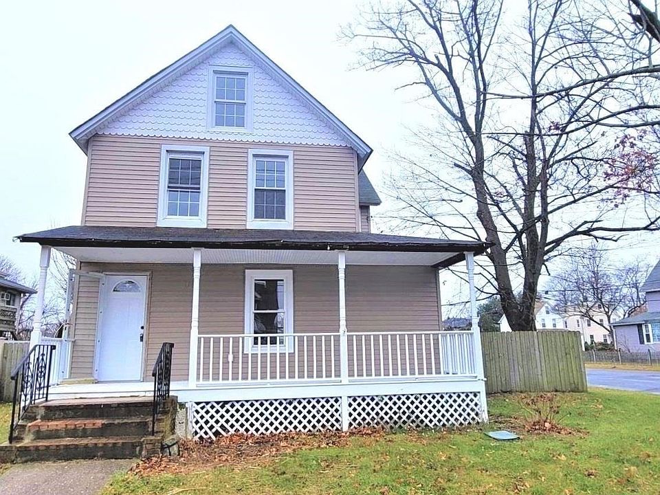 40 Muncy Avenue, West Babylon, NY 11704 Zillow