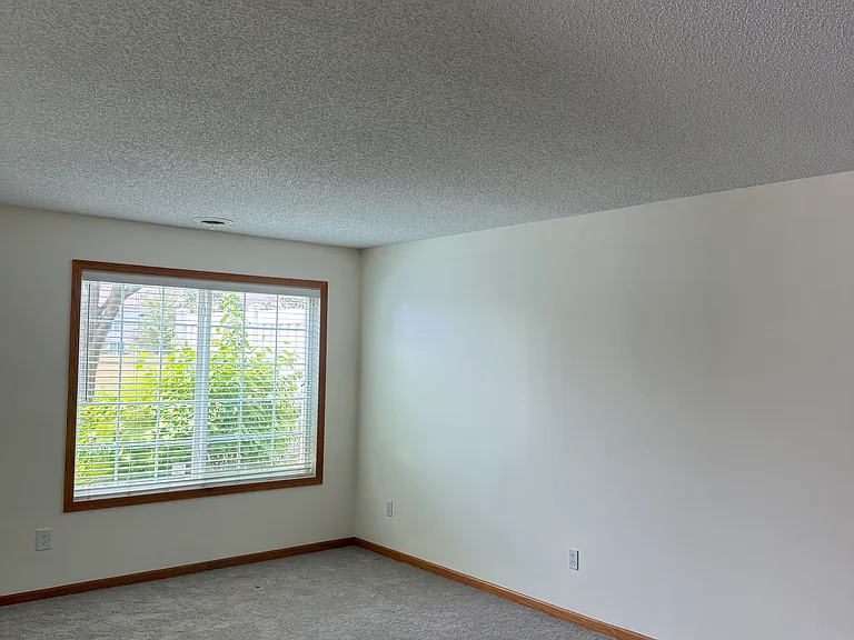 15758 Flackwood Trl — Photo 7