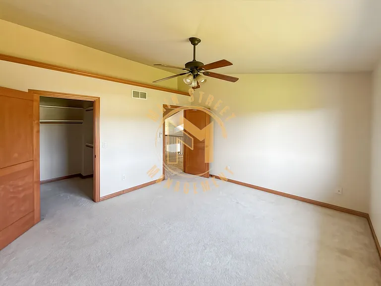 2662 Cormier Rd — Photo 14