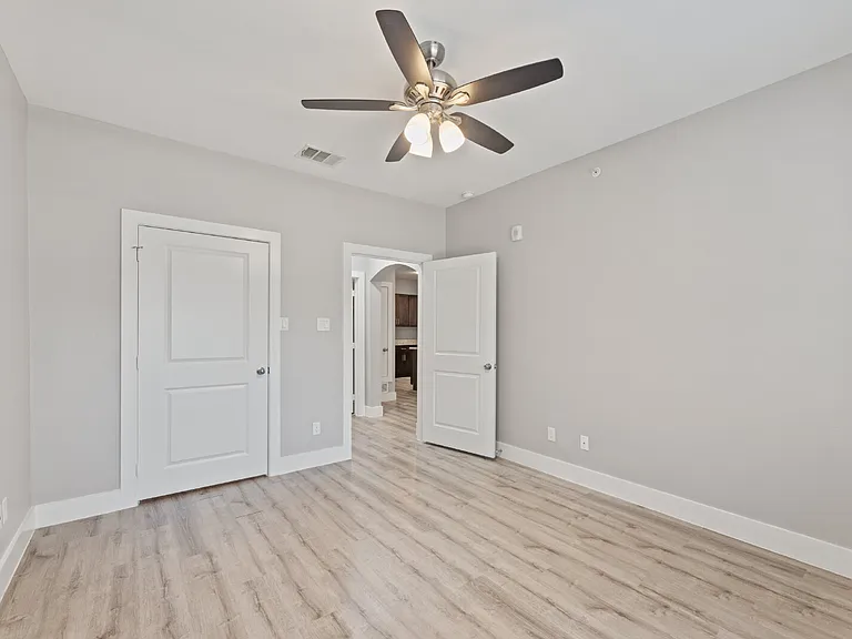 13601 Pinnacle Cir W #2103 — Photo 20