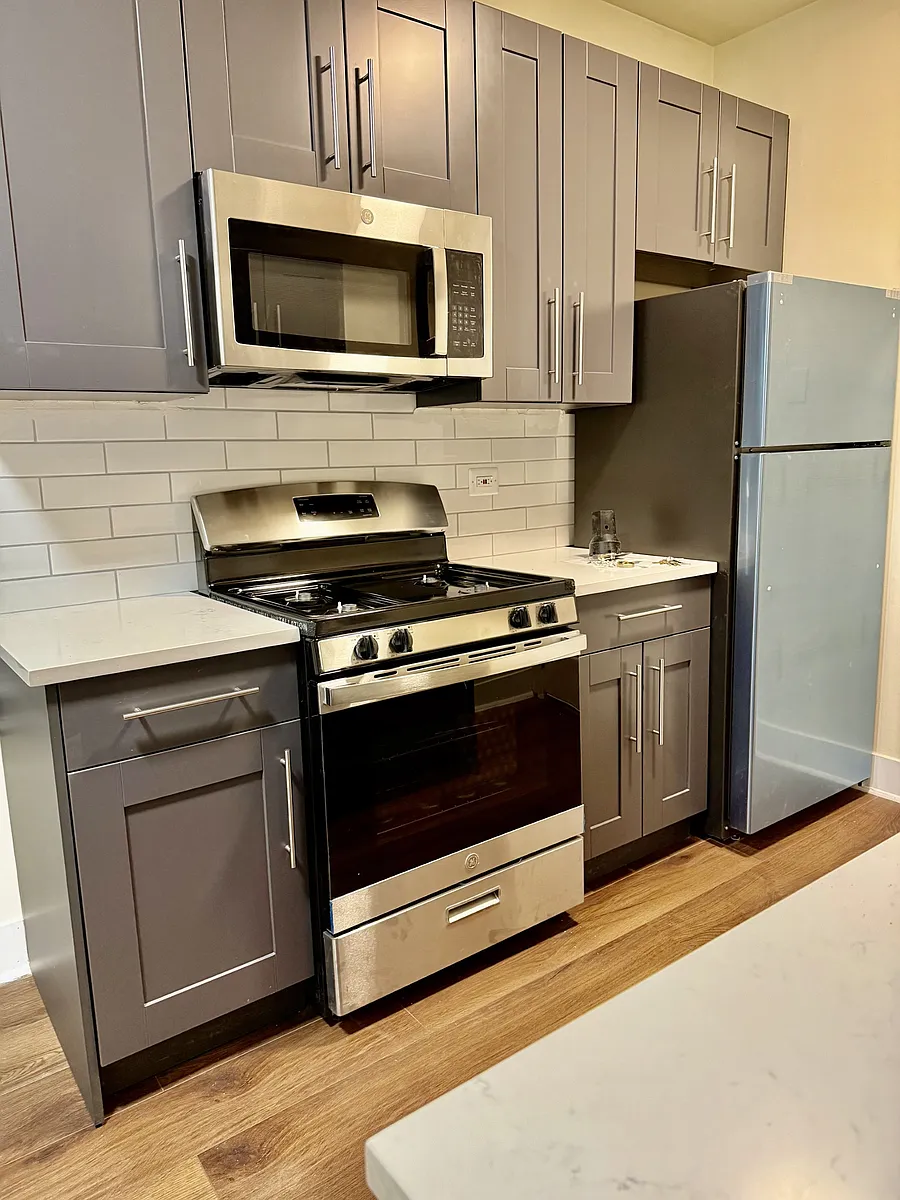 Building Photo - 3410 W Carmen Ave #1B