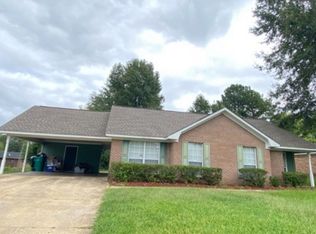3160 Craigmont Cir, Tupelo, MS 38801