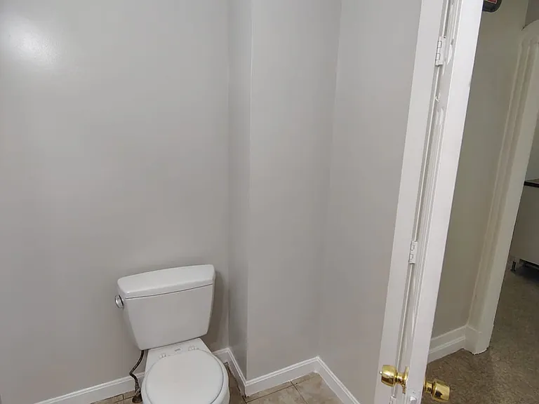 51 Grove St #3 — Photo 7