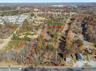 1018 E Harden St, Graham, NC 27253