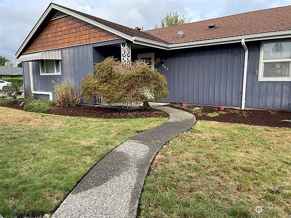 4th image of 602 E I Street