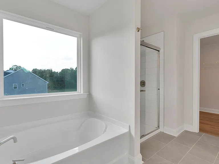 726 Lithia Inn Rd — Photo 18