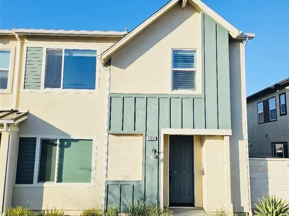27637 Ensemble Pl, Valencia, CA 91381