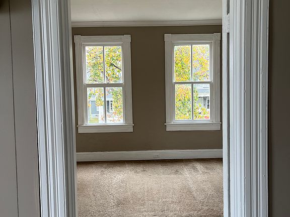5th image of 333 Chautauqua Ave #B