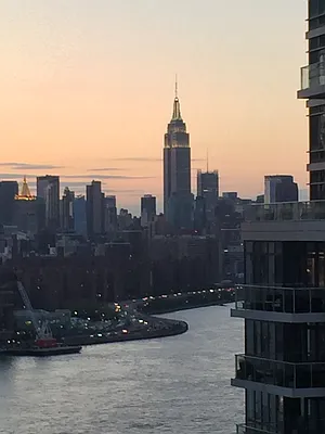 Rented by The Agency | media 29