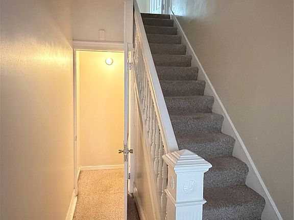 2nd image of 272 Lelia St