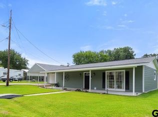 21310 Scenic Cir, Chandler, TX 75758