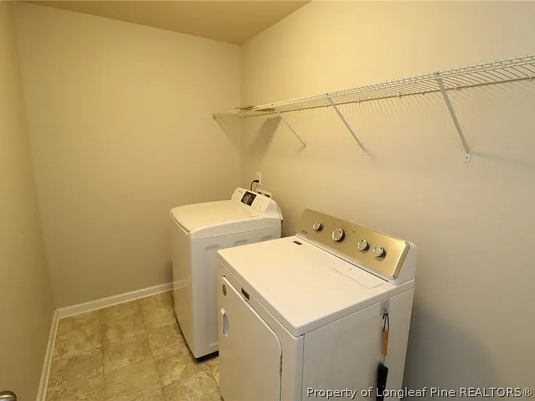 408 Starkey St — Photo 34