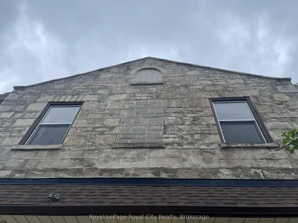 21 Gordon St #6, Guelph, ON N1H 4G8