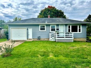 103 Cherry St, Cary, IL 60013