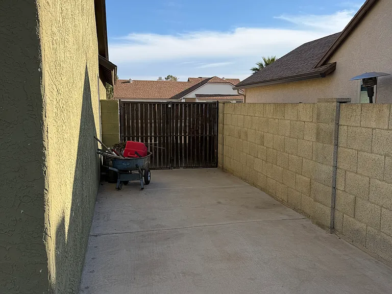 13250 N 56th Ave — Photo 35