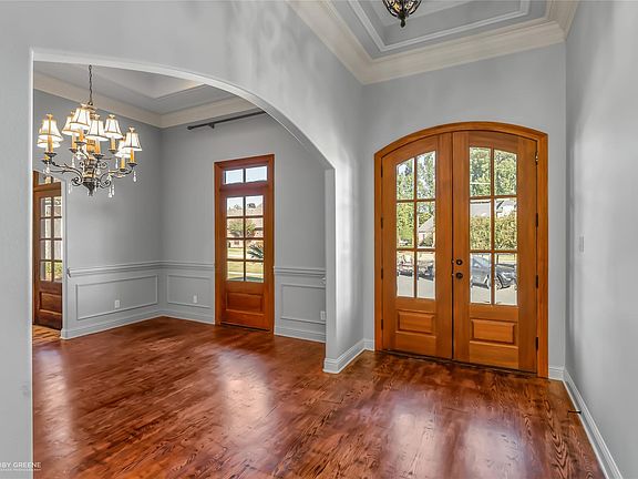 5th image of 1012 Conti Cir