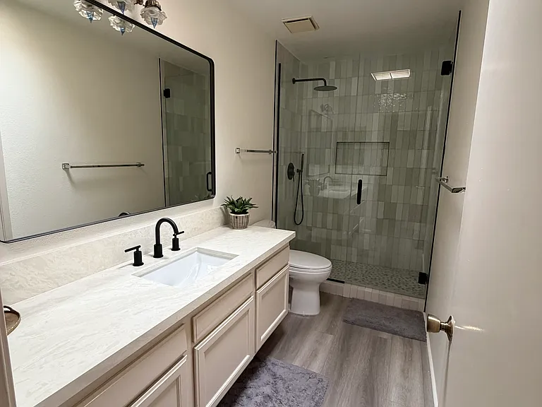 9 Marbella Dr #9 — Photo 31