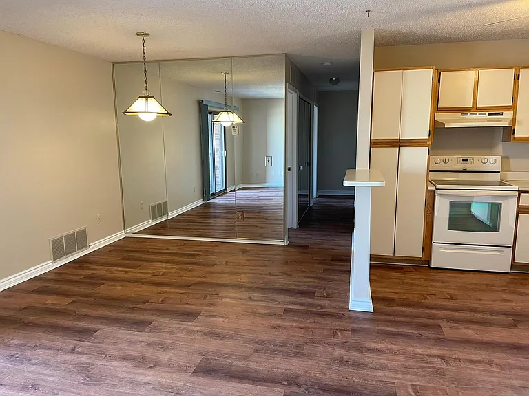 15153 Seagull Dr — Photo 6