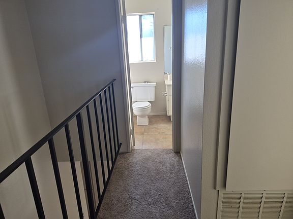 4th image of 1544 E Fairfield Ct APT 2
