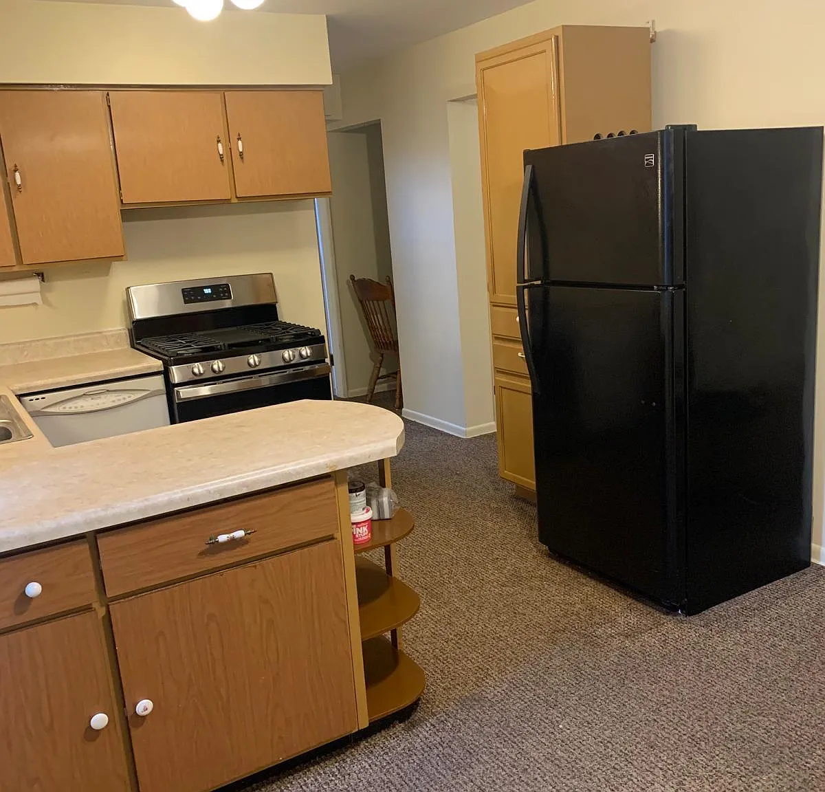 2 bed, 816 sqft, $1,700 — Photo 3