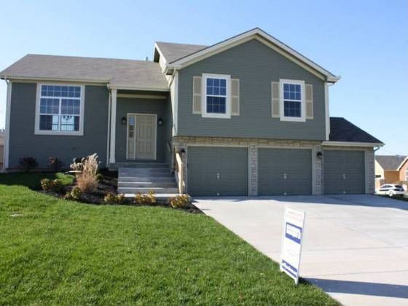1st image of 4800 Garland St