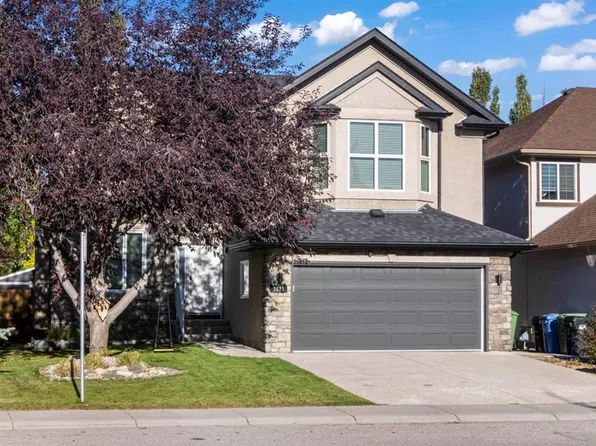 1621 SE Strathcona Dr SW, Calgary, AB T3H 5B1