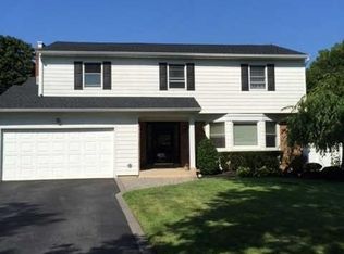 2 Ketchum Ct, East Northport, NY 11731