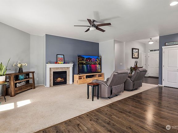 4th image of 1326 Sunrise Estates Place