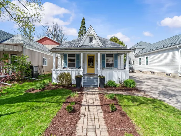 482 Emery St E, London, ON N6C 2E8