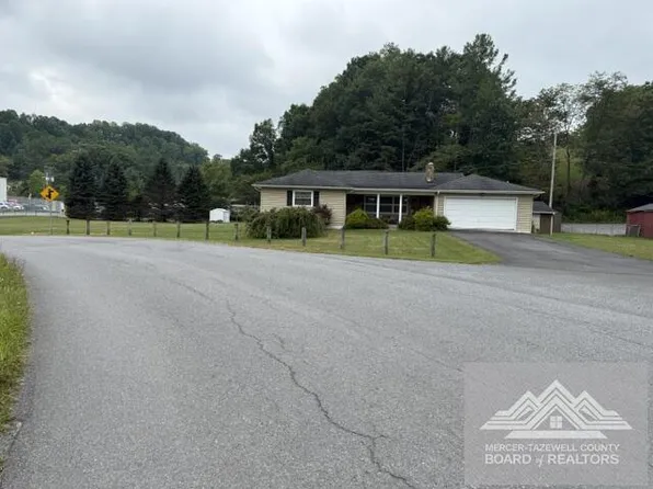 105 Don Minnix Ln, Bluefield, WV 24701