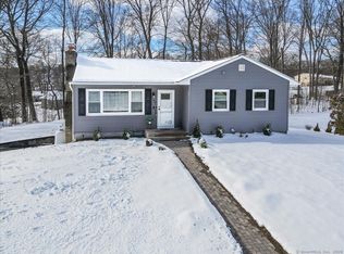 40 High Acres Rd, Ansonia, CT 06401