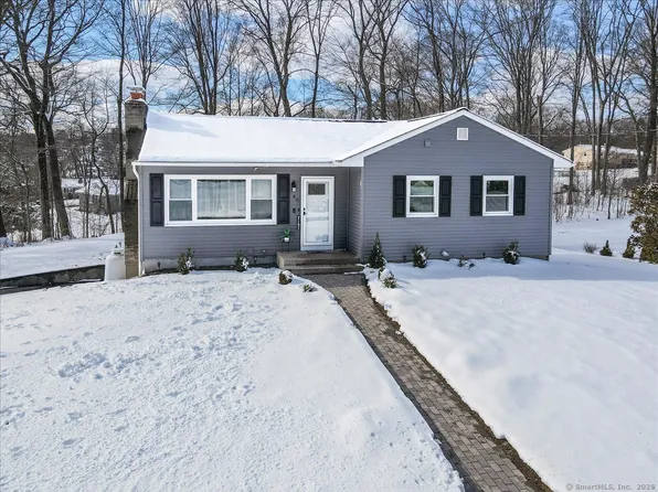 40 High Acres Road, Ansonia, CT 06401