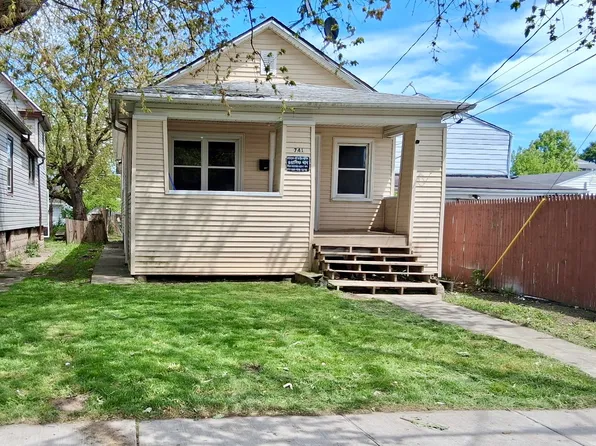 741 19th St, Niagara Falls, NY 14301