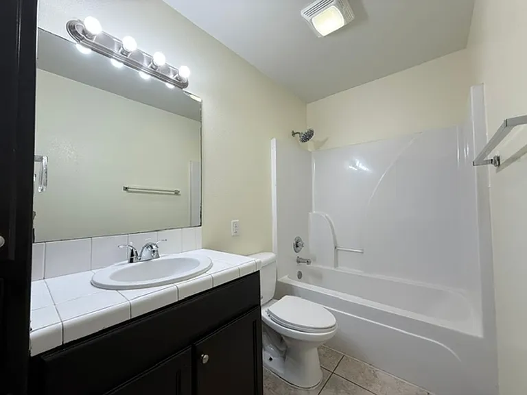 529 Norwich Loop — Photo 10