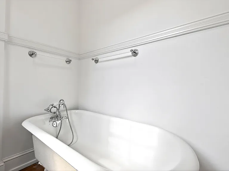 1313 College Pl — Photo 26