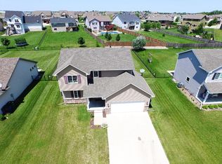 2901 SE Ridge Crest St, Grimes, IA 50111