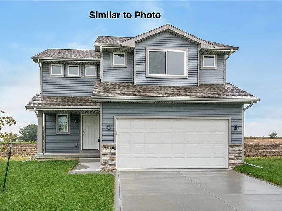 925 Knoll Dr