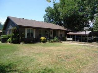 222 S Galveston Ave, Russellville, AR 72801