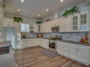 204 W Vine St, Stockton, CA
