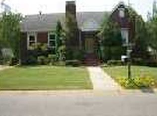 1208 E 2nd St, Tuscumbia, AL 35674