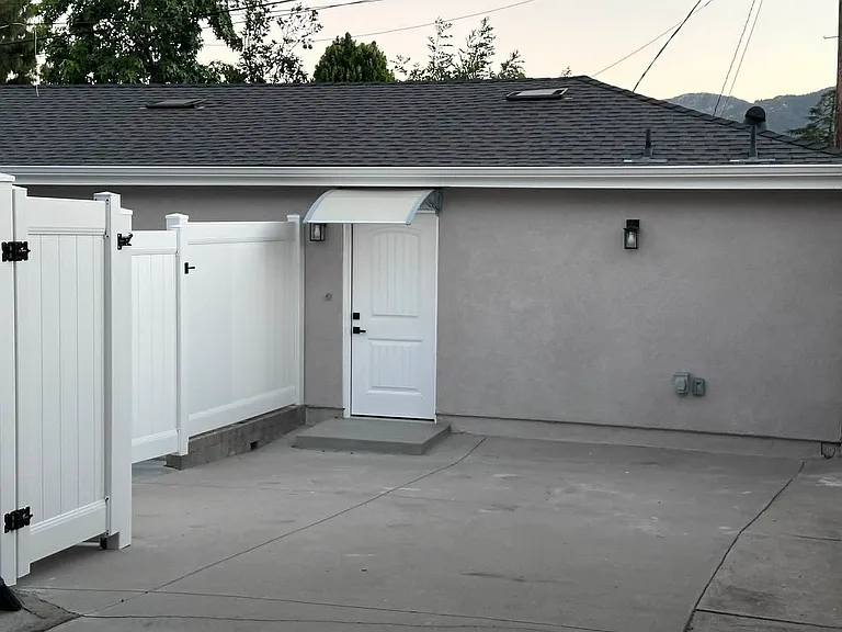3302A Paraiso Way #A — Photo 3